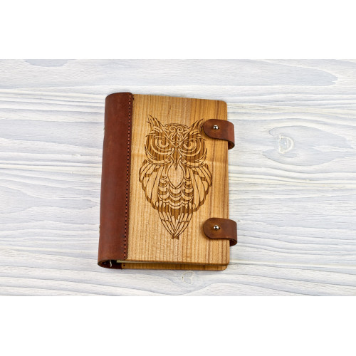 Notebook made of genuine leather and wood "Owl"