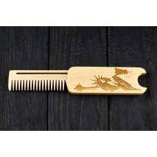 Comb  " Statue of Liberty" of natural wood with magnets