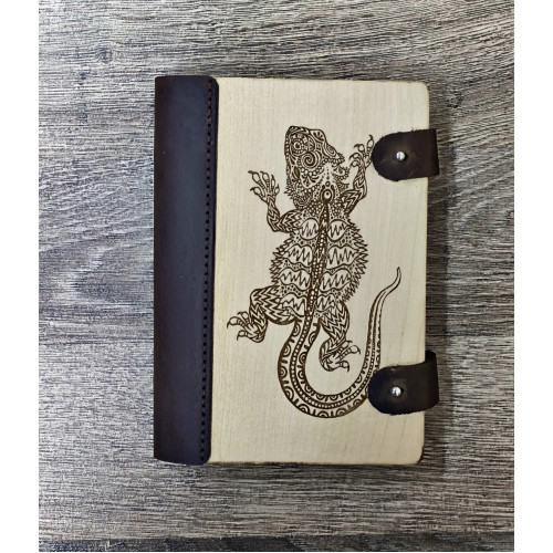 Wooden notepad made of natural wood and genuine leather Iguana 2 clasps