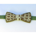 Leather Bow tie "Beige Python" made of natural wood